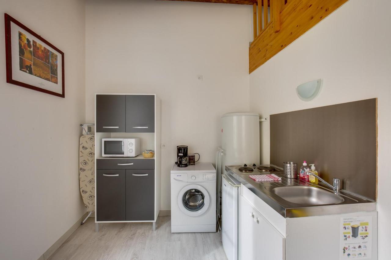 Logis Andraud Studios Saint-Émilion Buitenkant foto